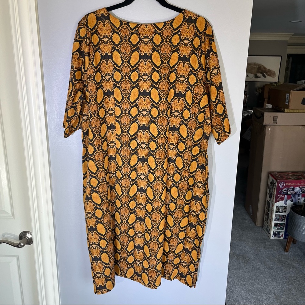 Women With Control NWT Python Print Shift Dress –… - image 7